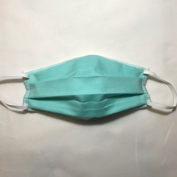 Handmade Fabric Face Mask with Filter AND pocket - Picture 4 of 13